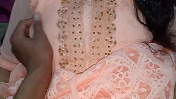 Naughty Indian Girlfriend Fucking With Dirty Hindi Moans