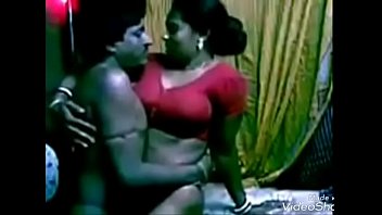 Desi Bhabhi In A Tight Saree Getting Pounded Hard